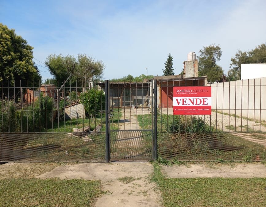 Casa sobre 2 Lotes en Rincón de Pavón – Frente a Ruta 21